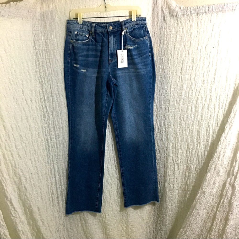 Zenana NWT Highrise Jeans Size 29